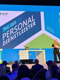 Letzte Woche ging es für unsere Kollegen Gabi und Benni nach Berlin! 🐻

Beim Tag der Personaldienstleister 2026 kamen...